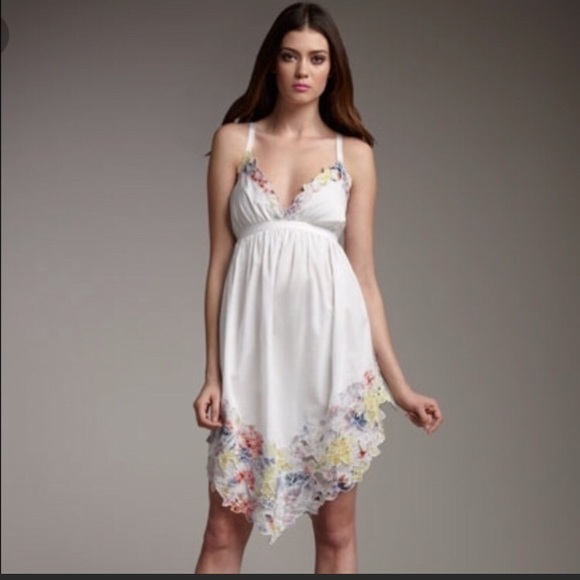 Catherine Malandrino Embroidered Hanky Hem… - Picture 1 of 8